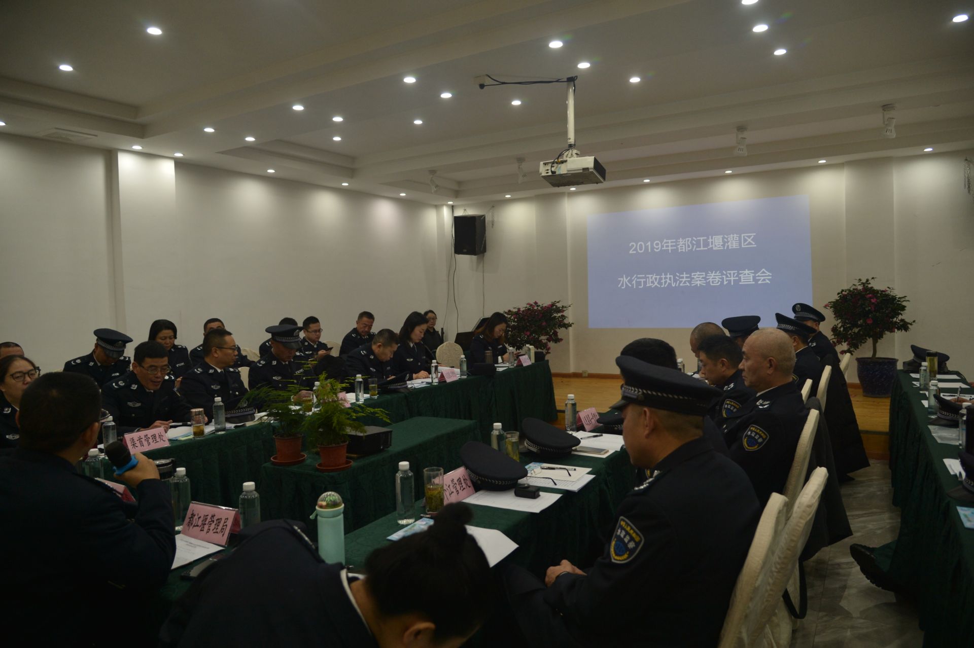 1575425566301186.jpg 1575425566301186.jpg