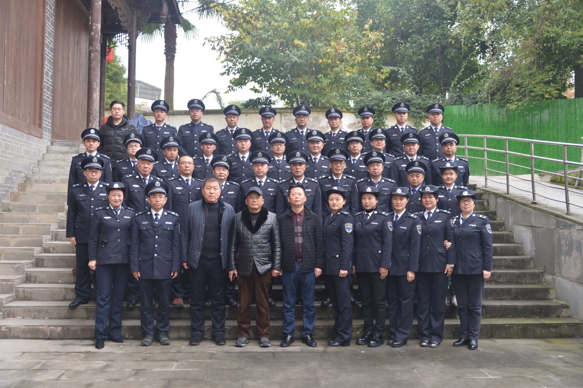 1575425597494431.jpg 1575425597494431.jpg